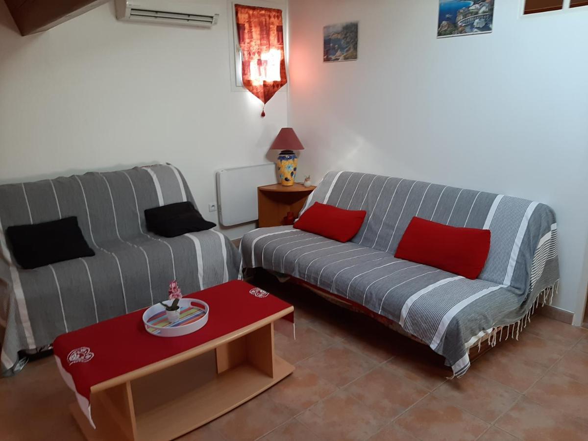 Les Lauriers Villa Le Castellet  Eksteriør bilde